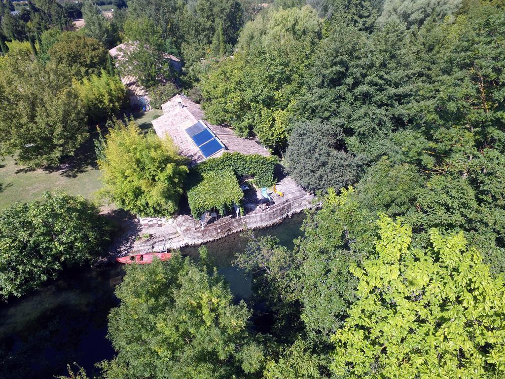 Maison Pres De L'Eau LʼIsle-sur-la-Sorgue Zewnętrze zdjęcie